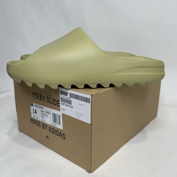 adidas gazelle silver green womens Adidas Yeezy Boost 350 V2 Cream Triple White Pre-Owned main image 0